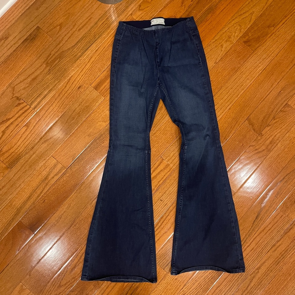 Free People Pull-On Dark Denim Flare Bell Bottom Jeans Size 27